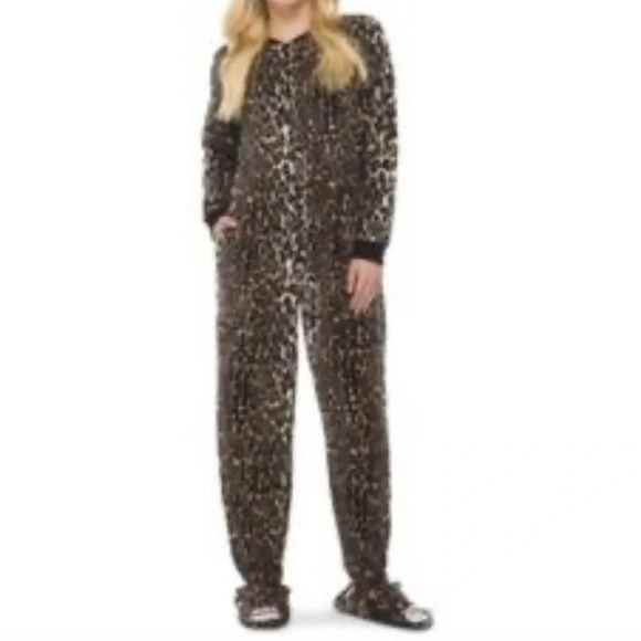 Nick & Nora Cheetah Print Cat Face Footed Onesie Pajama Costume. Size XXL. - Picture 1 of 10